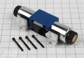 70001117 Valve, Directional Control W/Bolts | JLG